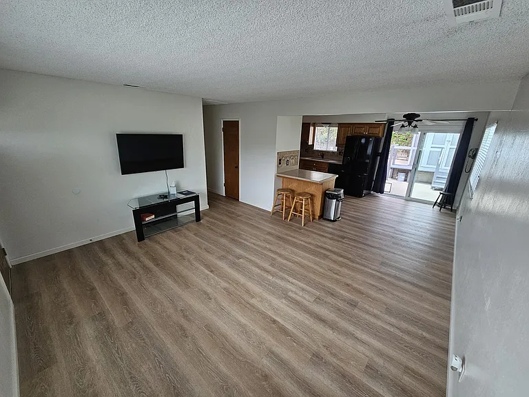1348 Prescott Dr — Photo 6