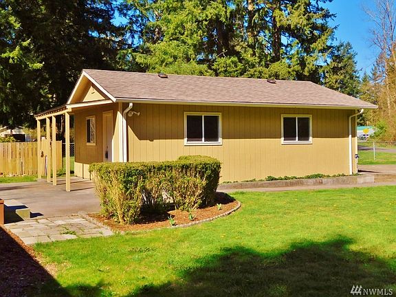 3rd image of 15437 Westshore Dr SE