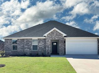 389 N Gaggle Rd, Farmington, AR 72730