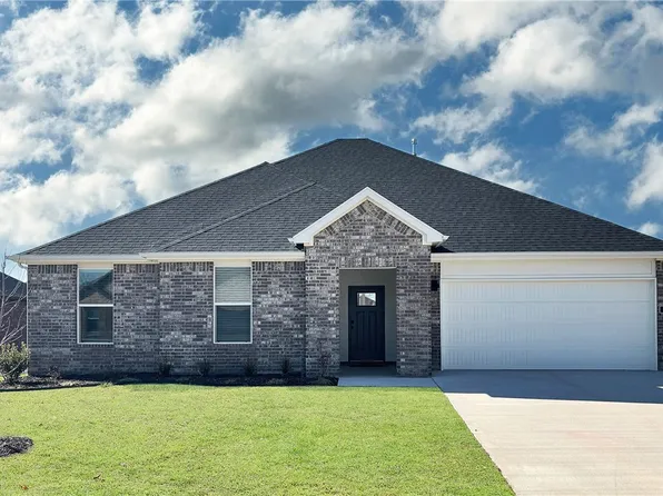389 N Gaggle Rd, Farmington, AR 72730