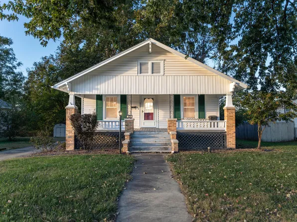 639 E Yerby St, Marshall, MO 65340