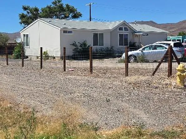 2745 Truckee St, Silver Springs, NV 89429