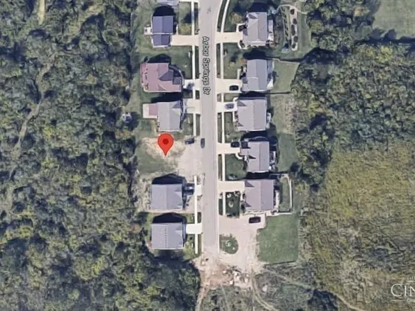 1059 Arbor Springs Dr, Hamilton, OH 45013