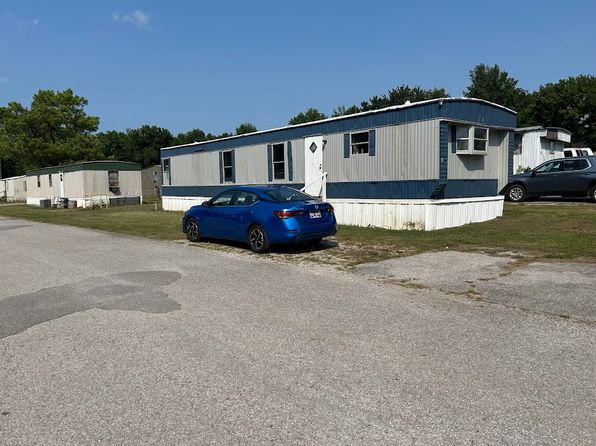 100 Hidden Valley Dr #15