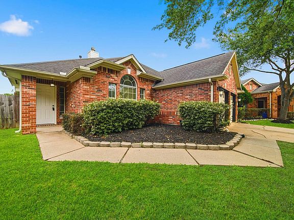 2nd image of 7102 Grassy Grove Ln