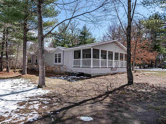 3rd image of 123 Ridge Dr
