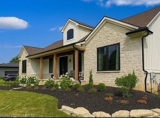 6253 Autumn Ash Ln, Romeo, MI 48065