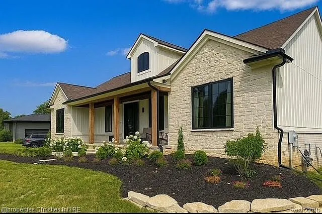 6253 Autumn Ash Ln photo 1