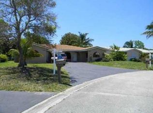 3952 NW 83rd Ln, Pompano Beach, FL 33065