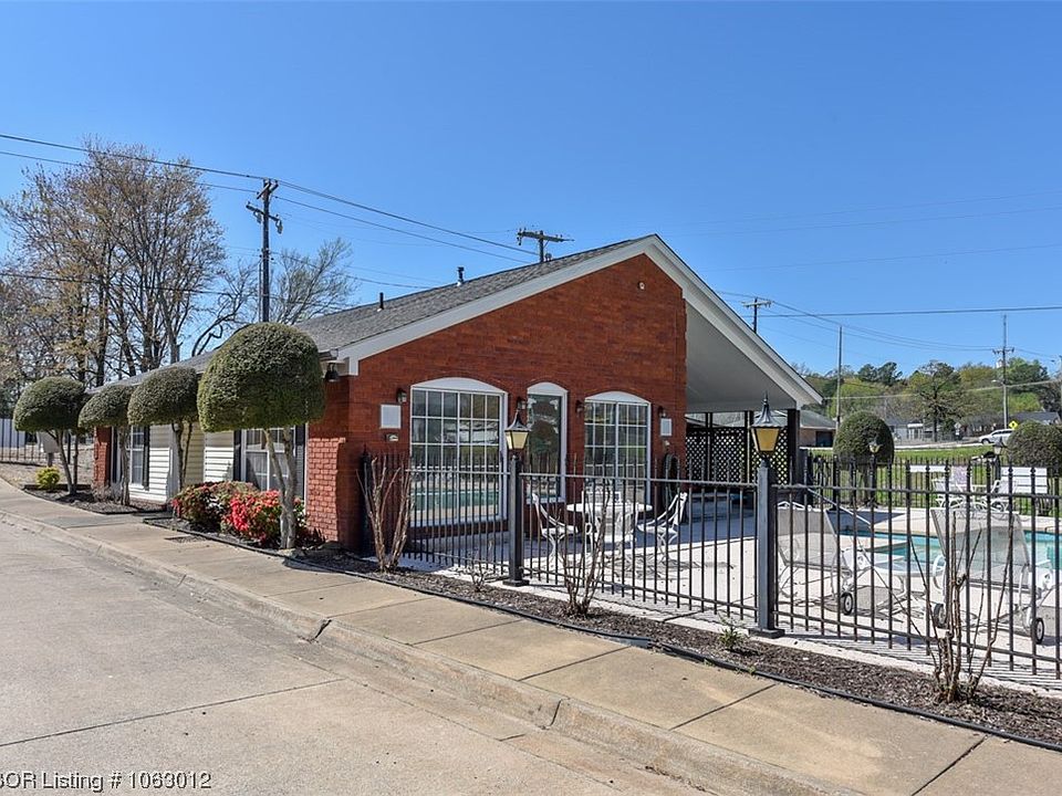 3201 S O St Fort Smith AR Zillow