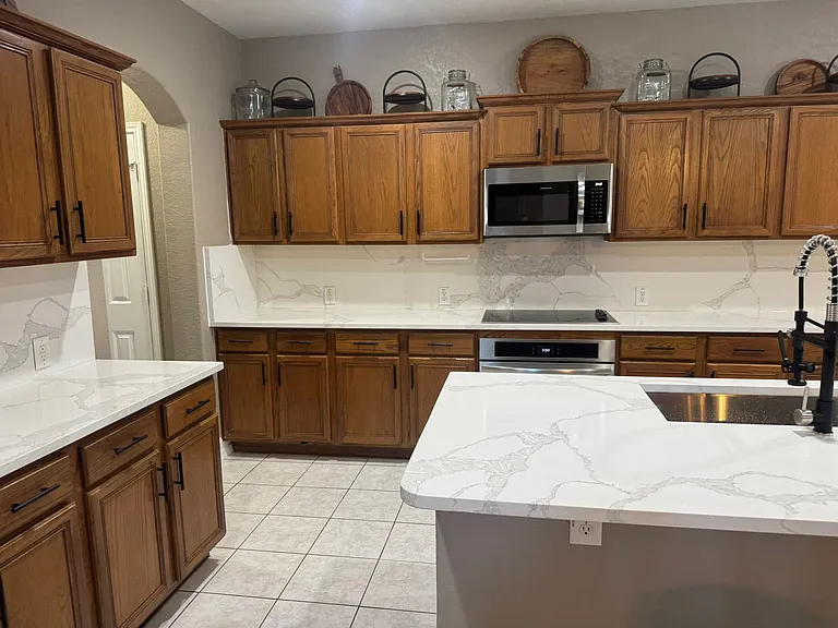 2524 Woodbridge Way — Photo 9