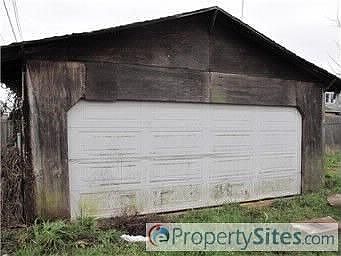 2nd image of 1117 S 59th St