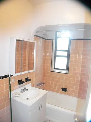 Rented by Realty on the Greene | media 3