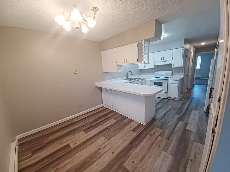 Quail Park Apartments — Photo 7