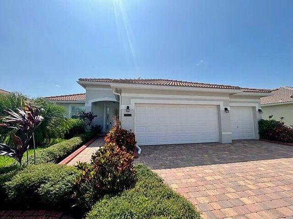 2nd image of 12133 SW Aventino Dr
