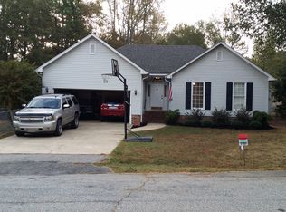 111 Decatur St, Simpsonville, SC 29681