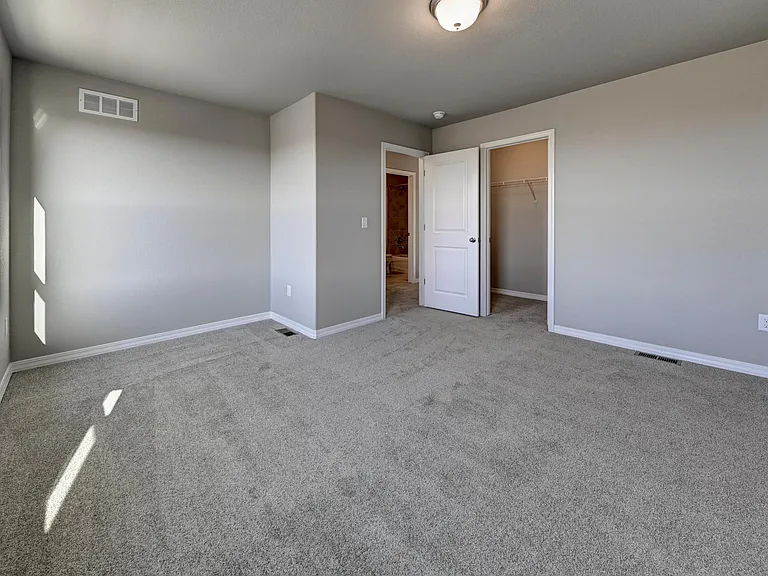 7508 Frigid Air Point — Photo 14