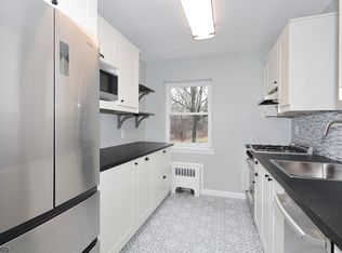 18 Springfield Ave APT 2C, Cranford, NJ 07016