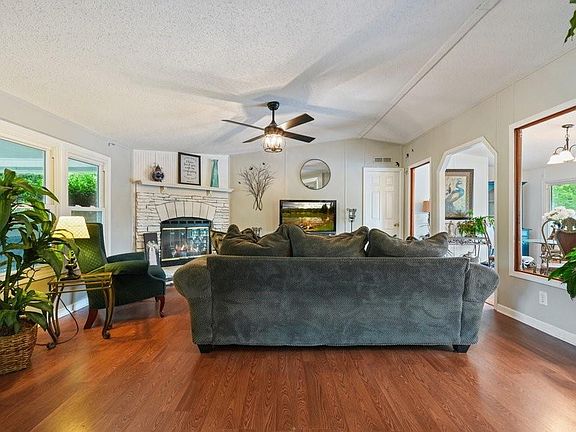 3rd image of 3030 Chatsworth Hwy NE #225