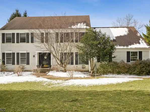 2 Victoria Dr, Mount Olive Twp., NJ 07836