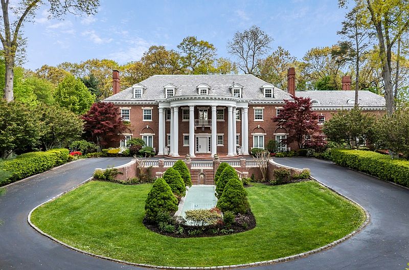 レイページ 5939 Northern Blvd, East Norwich, NY 11732 | Zillow