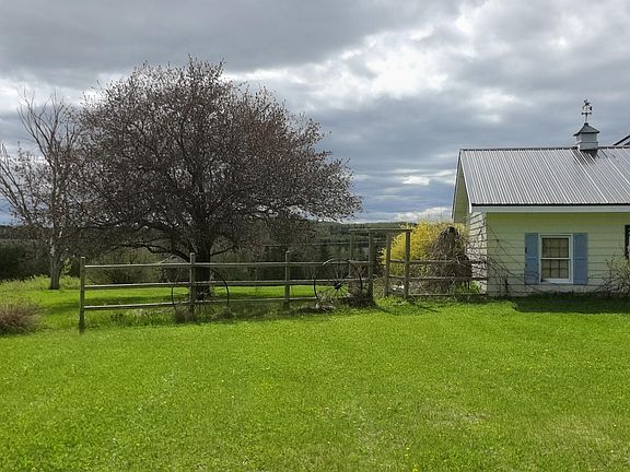 3rd image of 15 Aroostook Way