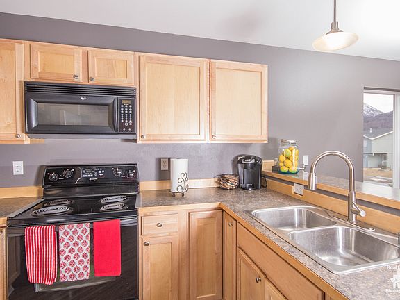 4th image of 20307 Glacier Park Cir