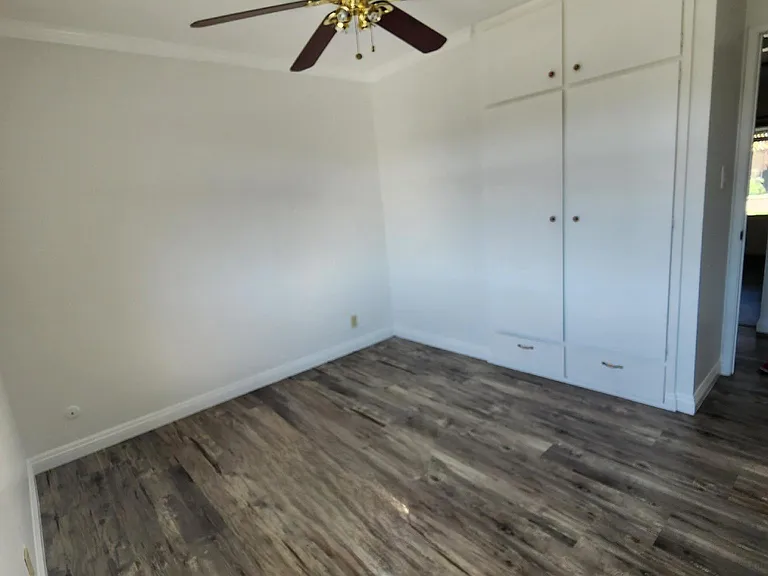 5522 Tyler Ct — Photo 13
