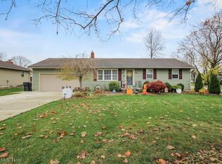 1264 Valley View Dr, Youngstown, OH