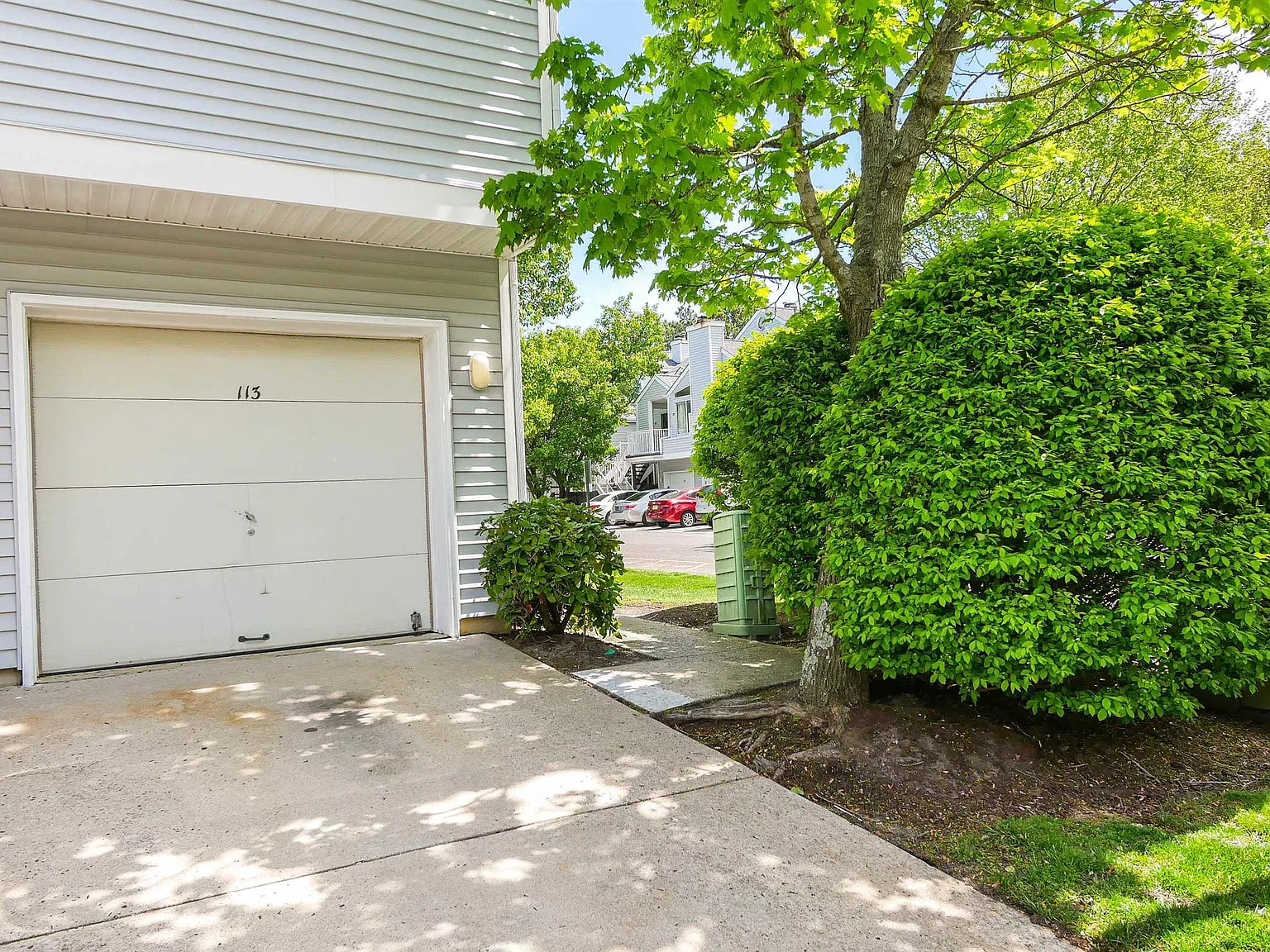 2 bed, 2.0 bath, $2,350 — Photo 2