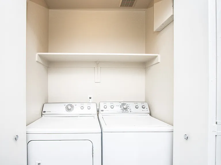 125 S 56th St #60 — Photo 6