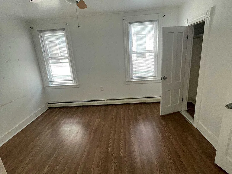 128 Bartholomew Ave — Photo 5
