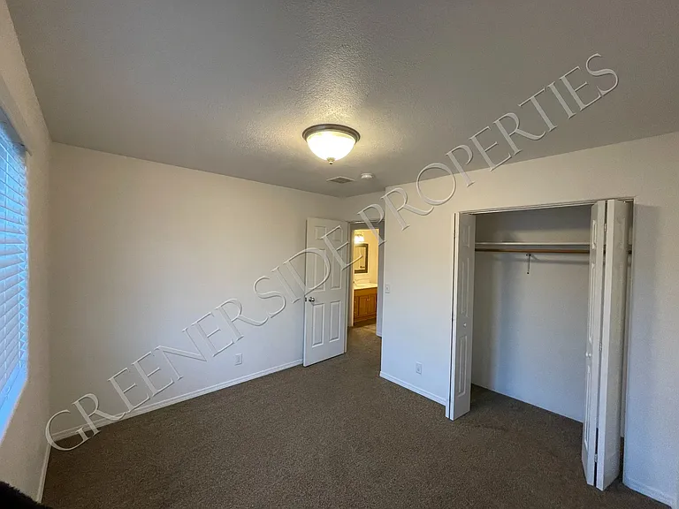 3rd Bedroom Closet