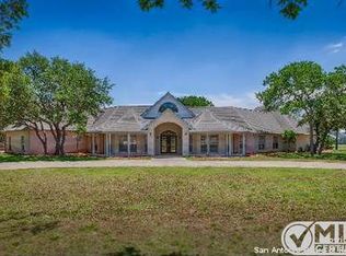 8467 Rolling Acres Trl, Boerne, TX 78015