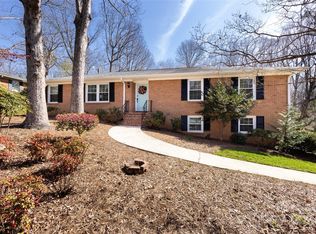 1814 Summerhill Dr, Charlotte, NC 28212
