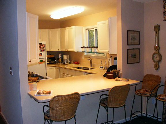 Breakfast bar as viewed from family room