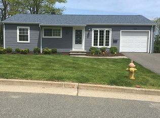 41 Condit St, Newton, NJ 07860