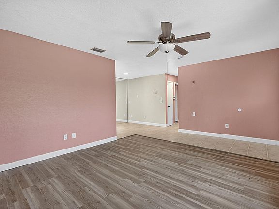 5th image of 505 SW Lakehurst Drive