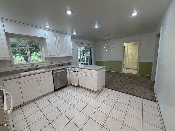 5th image of 6224 Winema Way