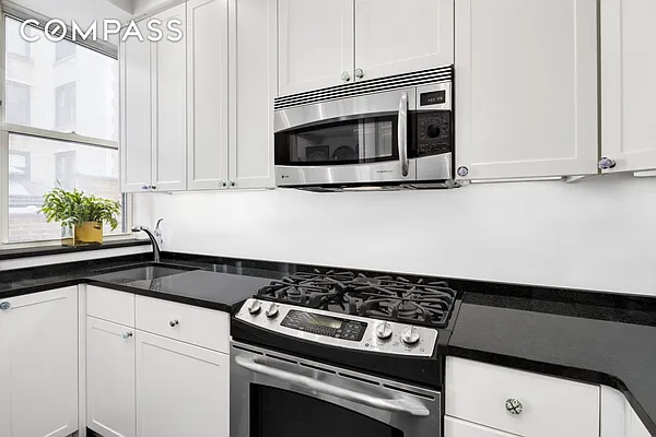 Sold by Compass | media 3