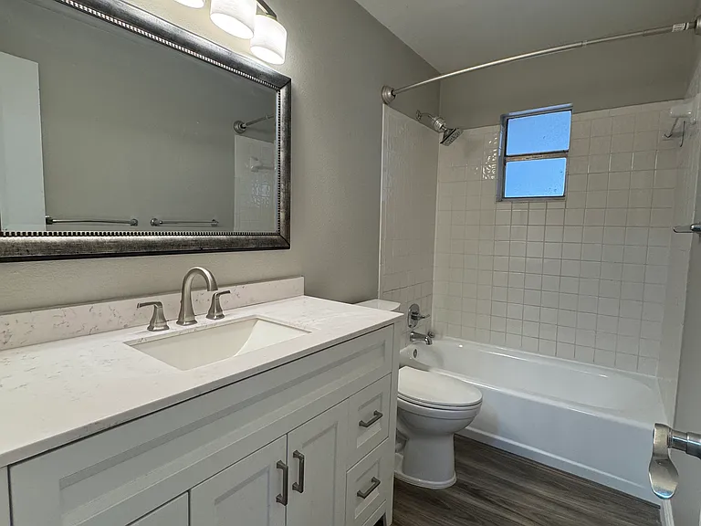1583 Whitecap Way — Photo 16