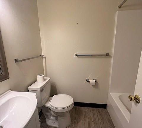 5th image of 51 Depaul St #6