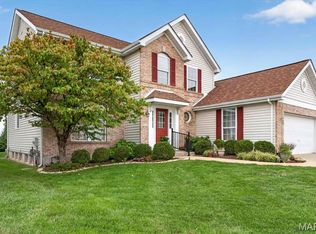 259 Cheval Square Dr, Chesterfield, MO 63005