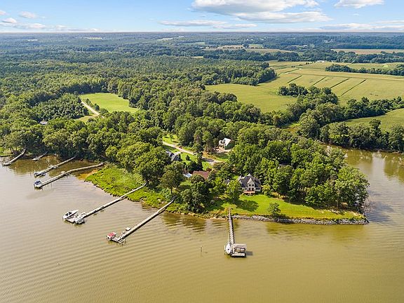 5th image of 701 Quiet Harbor Dr