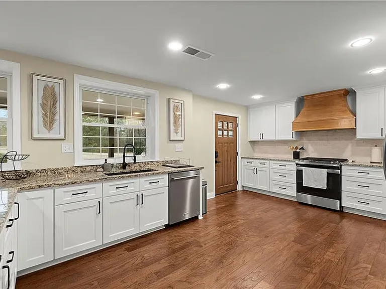 905 Liberty Hill Rd NE — Photo 8