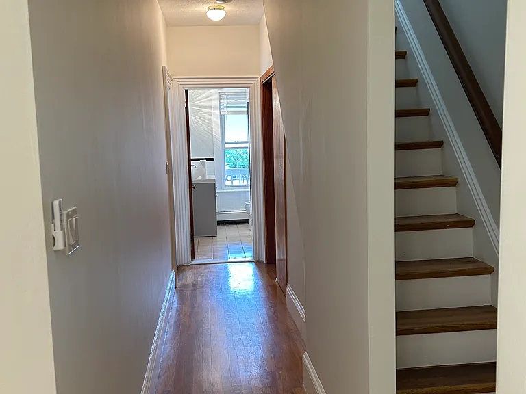 129B Brown St #129B — Photo 8