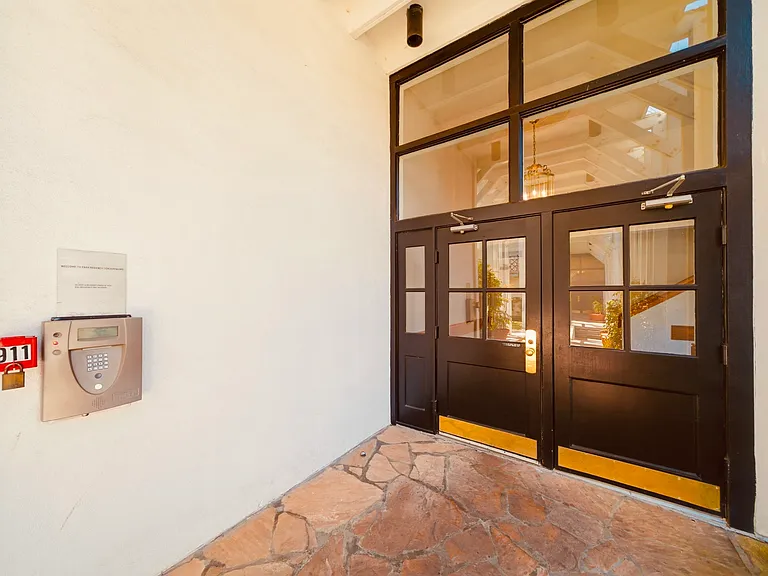 2333 Bering Dr #67 — Photo 24