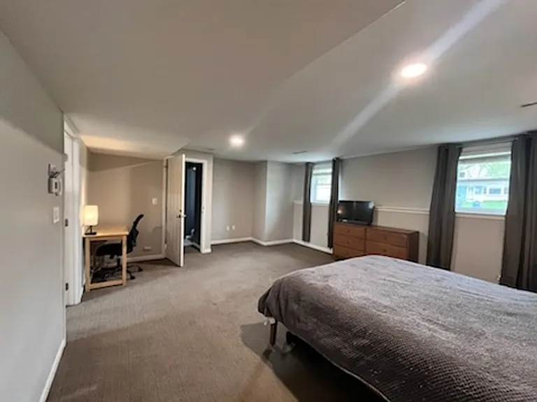 420 Walnut St — Photo 24