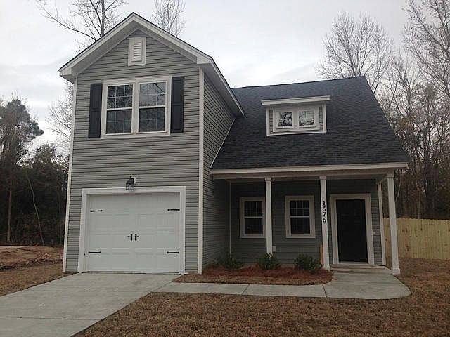 1st image of 1567 Burnswick Ave