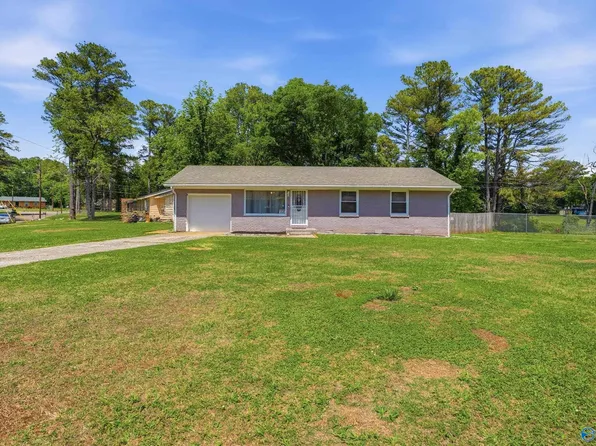 3400 Freda Ln NW, Huntsville, AL 35810